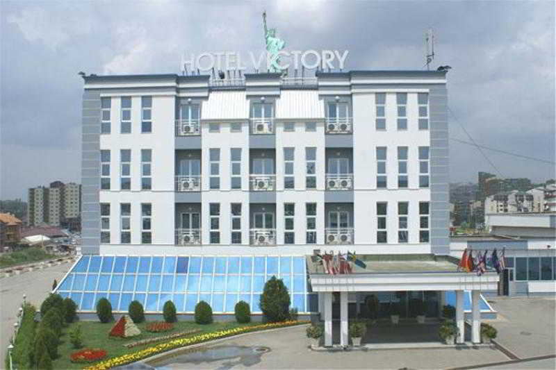 Hotel Victory พริสตีนา ภายนอก รูปภาพ