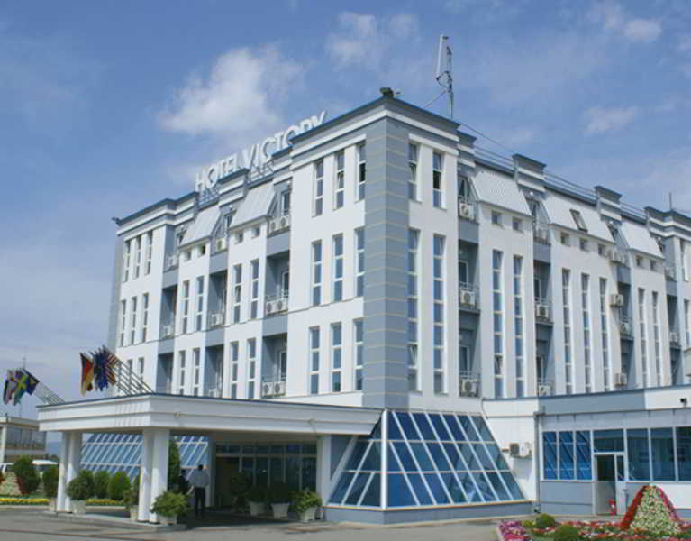 Hotel Victory พริสตีนา ภายนอก รูปภาพ
