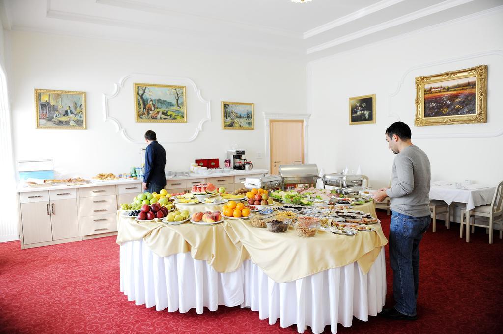Hotel Victory พริสตีนา ภายนอก รูปภาพ