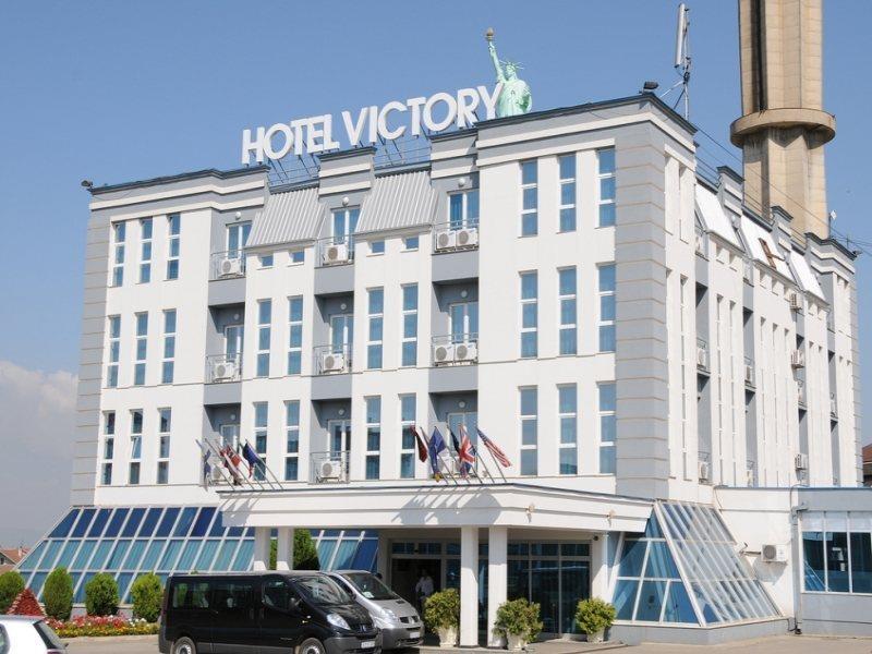 Hotel Victory พริสตีนา ภายนอก รูปภาพ